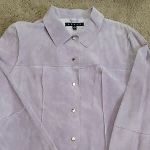 Revue Women's 100%Suede  Lavender Button-Up Top